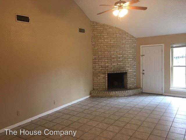 Building Photo - 3 br, 2 bath House - 41 Back Bay Circle