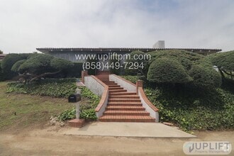 Building Photo - 1764 Soledad Way