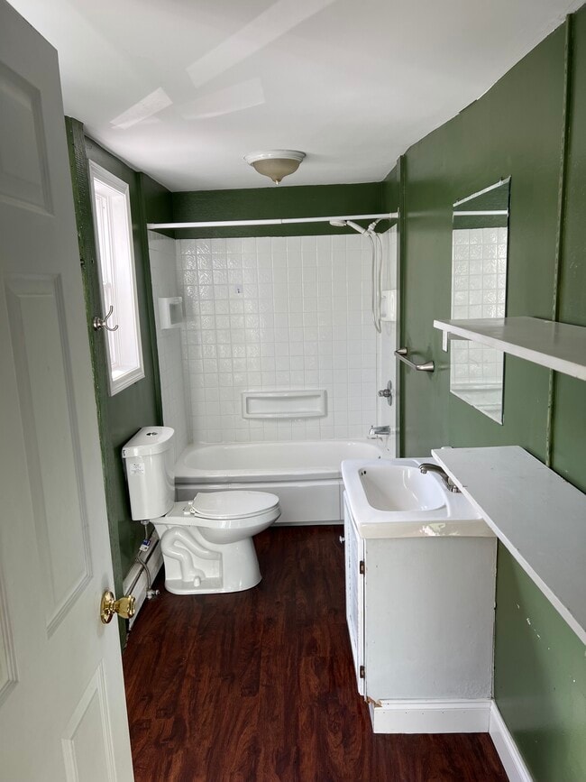 Bathroom - 6 Elm Street