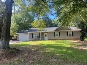 Building Photo - 133 Blackhawk Dr