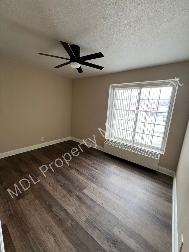 Building Photo - 314 N Michigan Ave