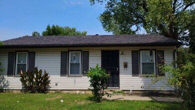 Building Photo - 5732 E 40th Terrace