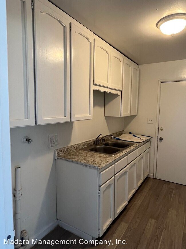 Foto del edificio - 4 br, 2 bath House - 2813 E. Norwich