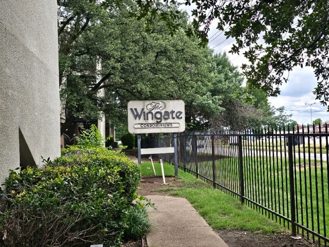 Photo - 9605 Walnut St Apartment