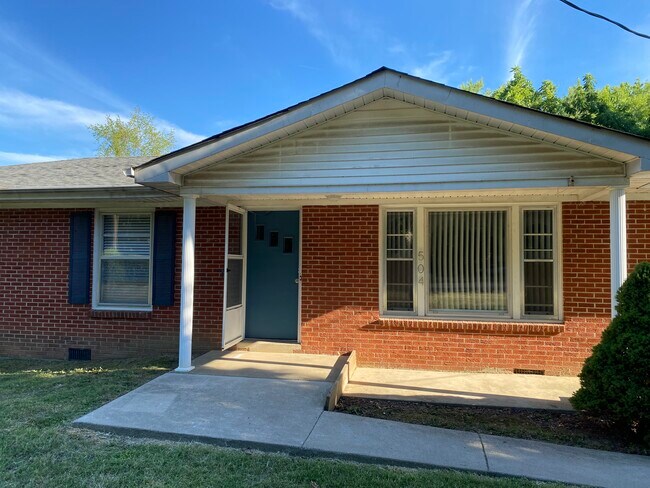 Casa de una planta de 3 habitaciones en Luther Rd - 504 Luther Rd