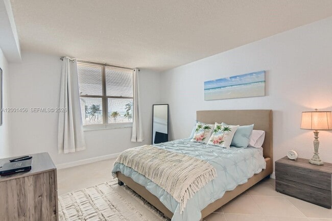 Foto del edificio - 2501 S Ocean Dr