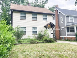Building Photo - 3349 Altamont Rd