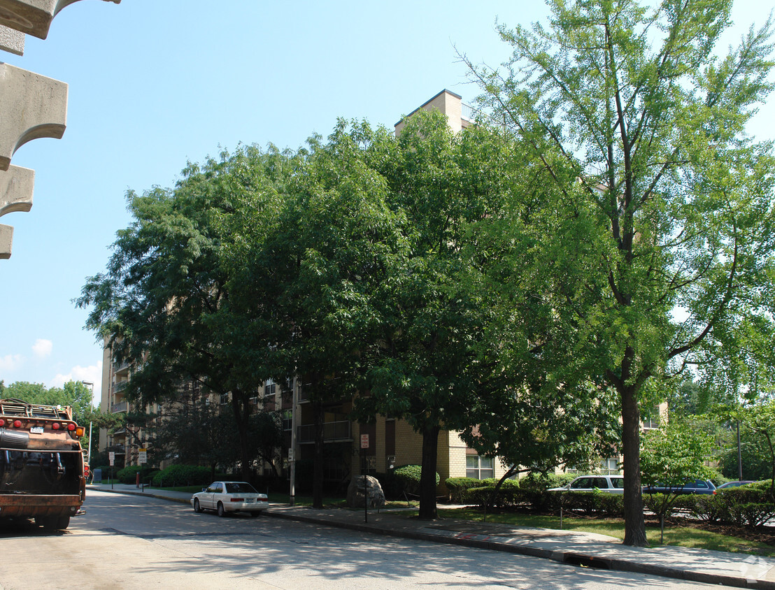 Building Photo - 111 N Third Ave