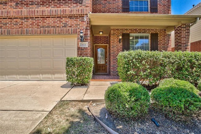 Building Photo - 3301 Meridian Dr