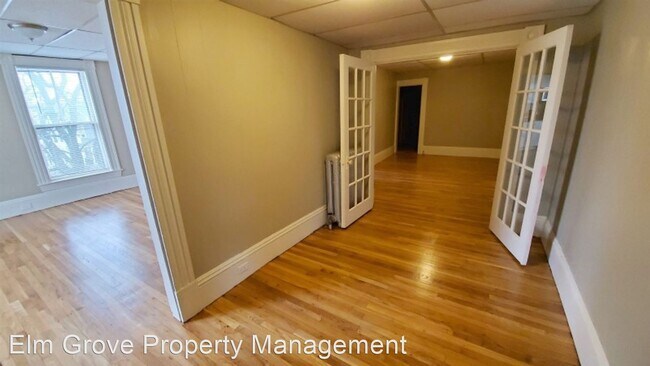 Building Photo - 142 Brook St