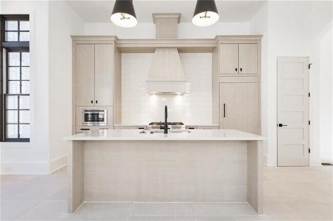 Foto del edificio - 11275 Serenbe Ln