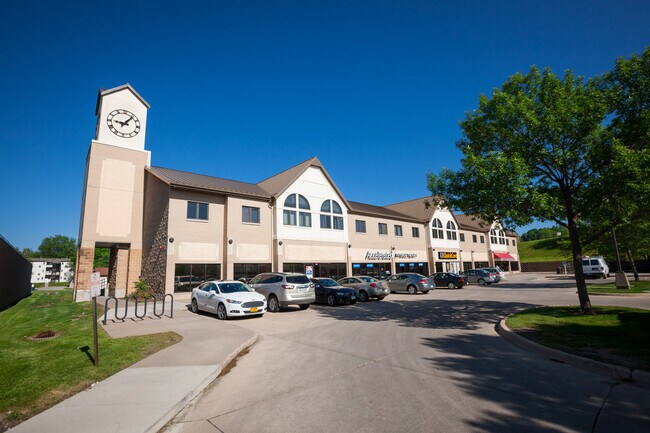 Foto del edificio - 2570 Westwinds Dr
