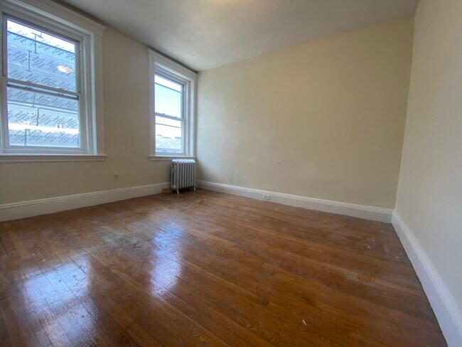 Building Photo - 1191 Boylston St