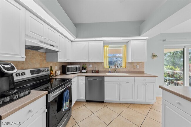 Foto del edificio - 1709 SW 15th Pl