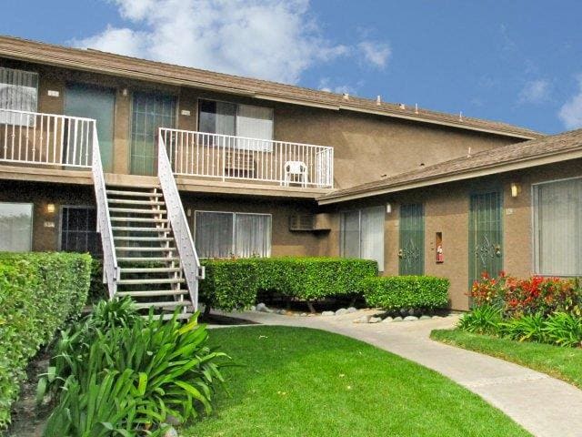 Foto del edificio - Palm West Village