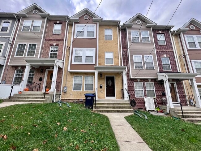 1775 W Street Southeast - 1775 W Street Southeast Apartment