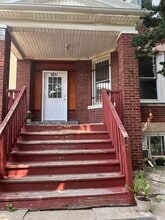 Building Photo - 4210 W Kamerling Ave