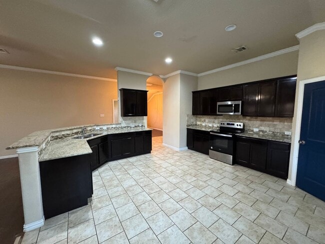 Foto del edificio - 6401 Alabaster Dr