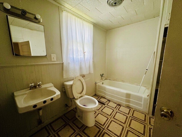 Foto del edificio - 4960 Jean St