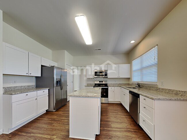 Foto del edificio - 1413 Cantwell Ct