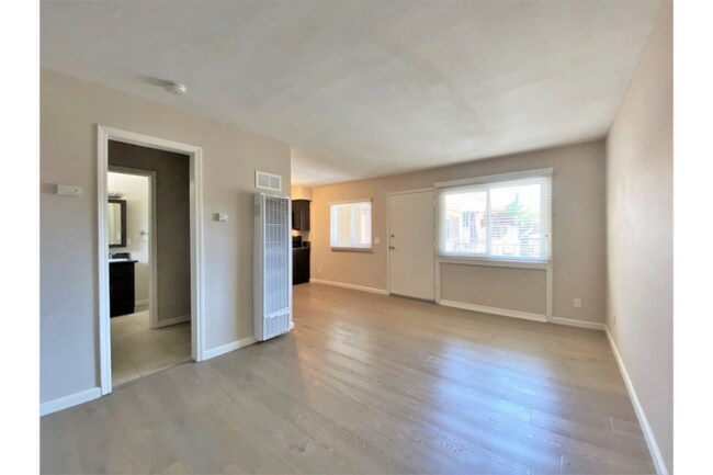 Foto del edificio - 2875 A St