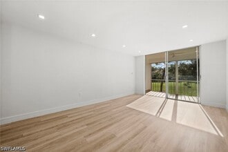 Building Photo - 200 Turtle Lake Ct
