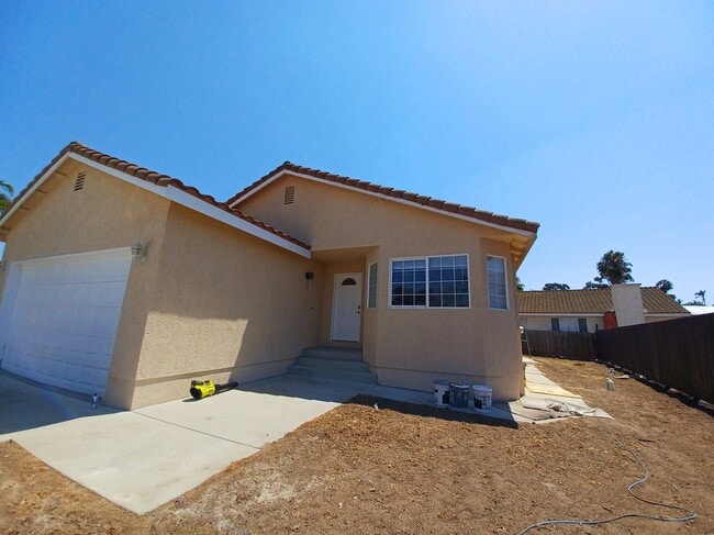 Building Photo - 589 Hildale Cir