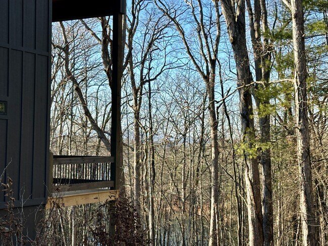 Foto del edificio - 660 Old Toccoa Rd