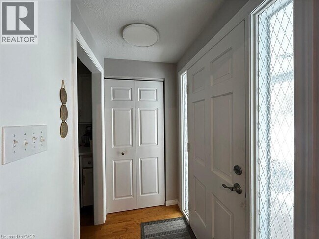 Building Photo - 62 Lewis Crescent