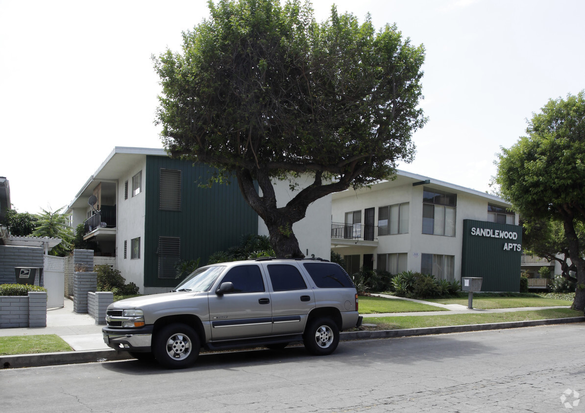 Primary Photo - Sandlewood Apartments