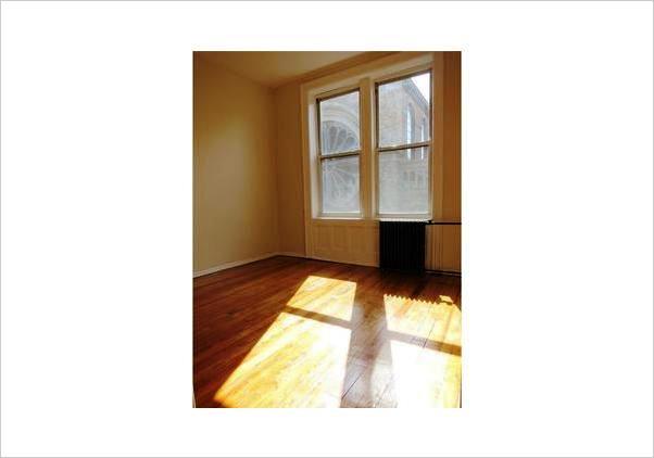 Primary Photo - 147 Sullivan St