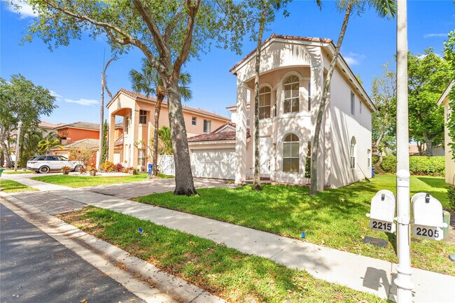 Building Photo - 2215 NW 76th Terrace