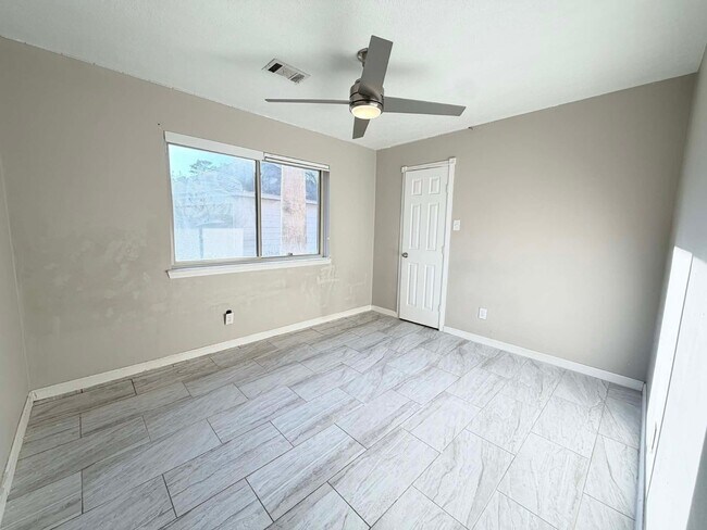 Foto del edificio - 6610 Campden Dr