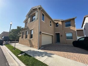Building Photo - 8747 E Sienna Ln
