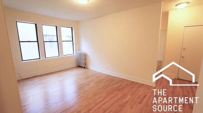 Foto del edificio - 1534 N Kedzie Ave