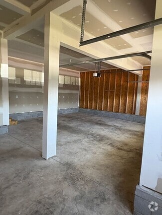 Building Photo - 124 Kohler St