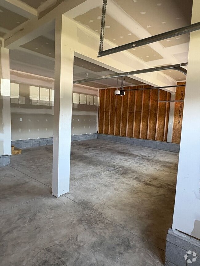 Building Photo - 124 Kohler St