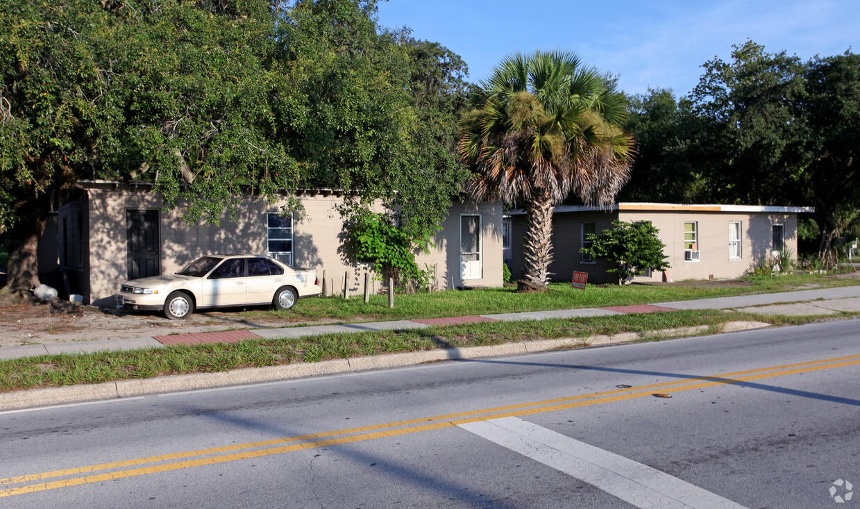 Building Photo - Apopka Apartments