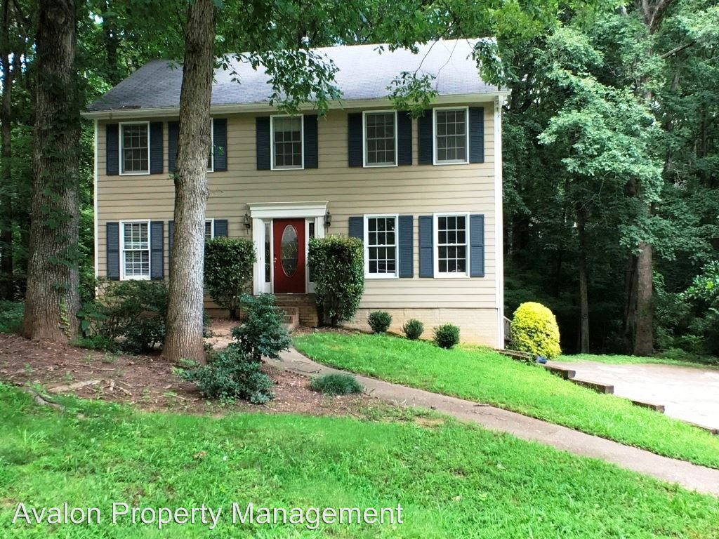 Primary Photo - 2830 Missy Dr