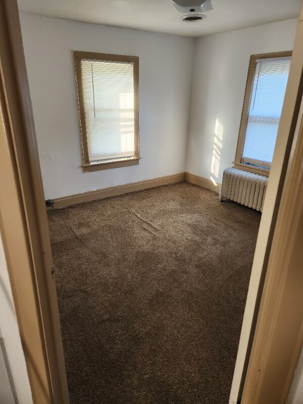 Building Photo - 60 Benton St