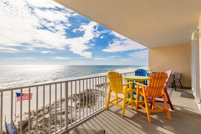 Foto del edificio - 365 E Beach Blvd