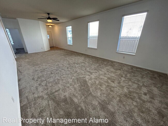Foto del edificio - 3 br, 2 bath House - 3830 Texas Hawthorn