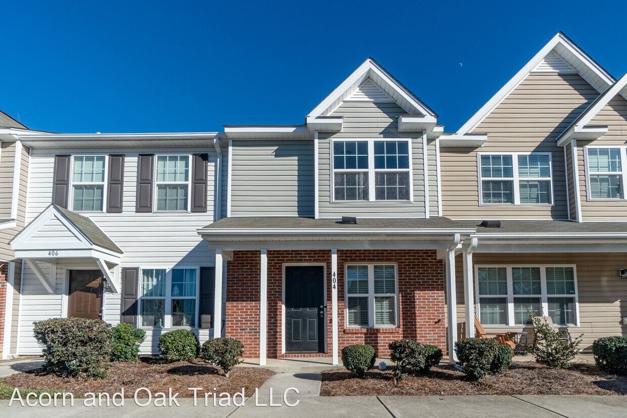 Primary Photo - 2 br, 2.5 bath House - 404 Mourning Dove T...