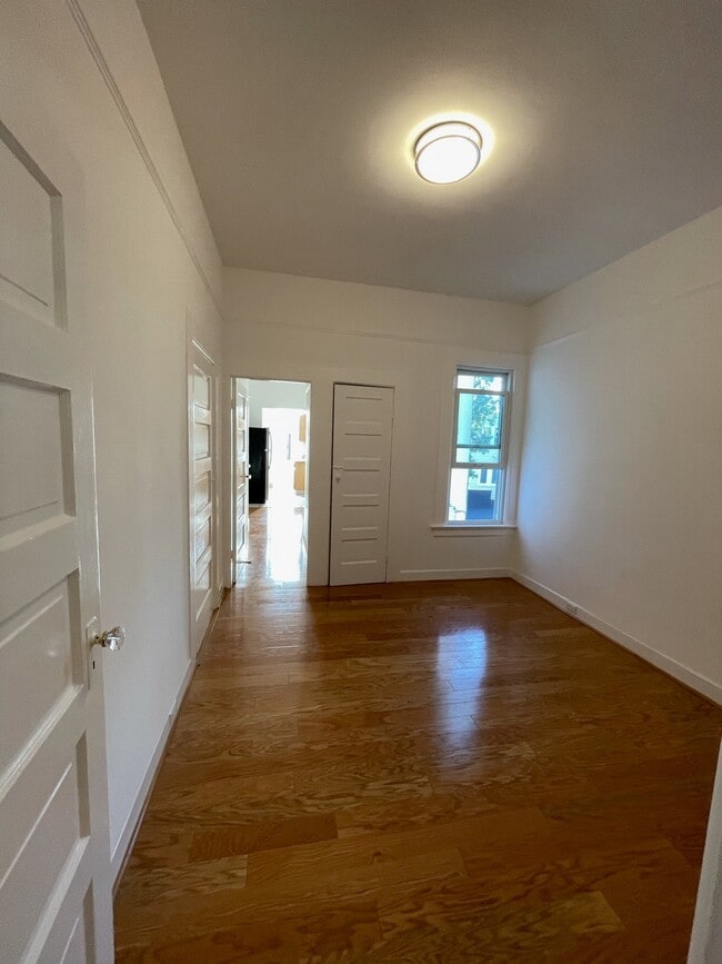 Building Photo - 3248 Folsom Street, Unit 4