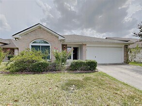 Building Photo - 4830 Edgegate Dr