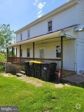 Building Photo - 2095 Hosensack Rd