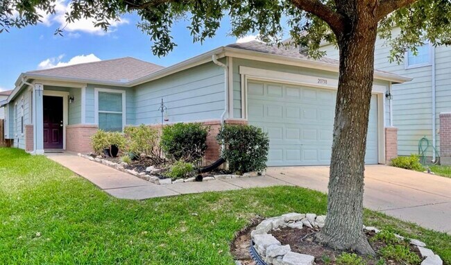 Foto del edificio - 20758 Cypress Crescent Ln