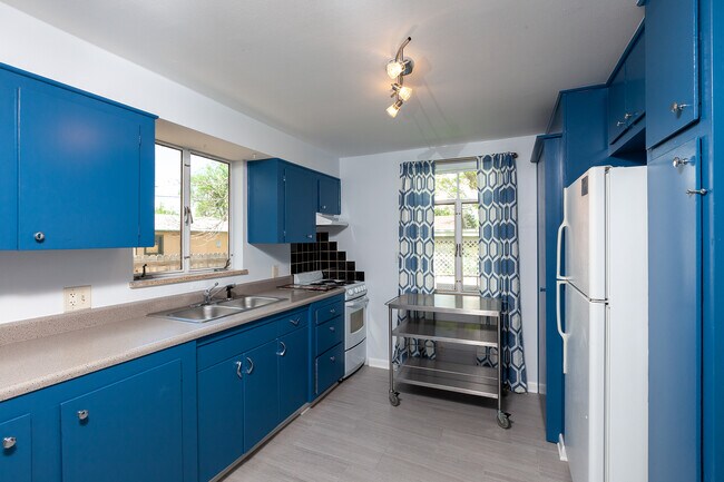 Foto del edificio - 4031 Meade St