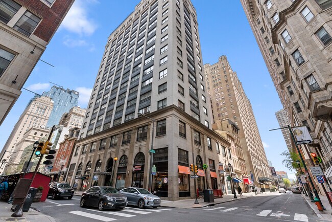 Building Photo - 1425 Locust St