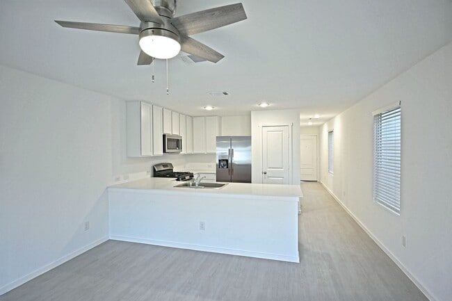 Foto del edificio - 6739 Pumice Pl